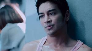 Zorla Giren fotoğrafı