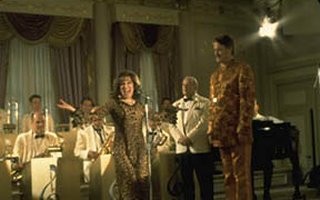 Muhteşem Bir Kadın fotoğrafı