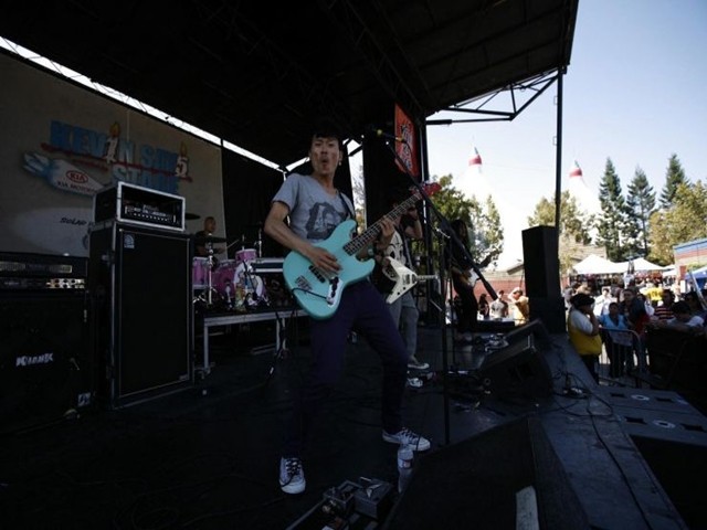 Flying Butterfly fotoğrafı