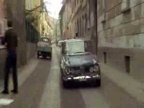 Liberi Armati Pericolosi fotoğrafı