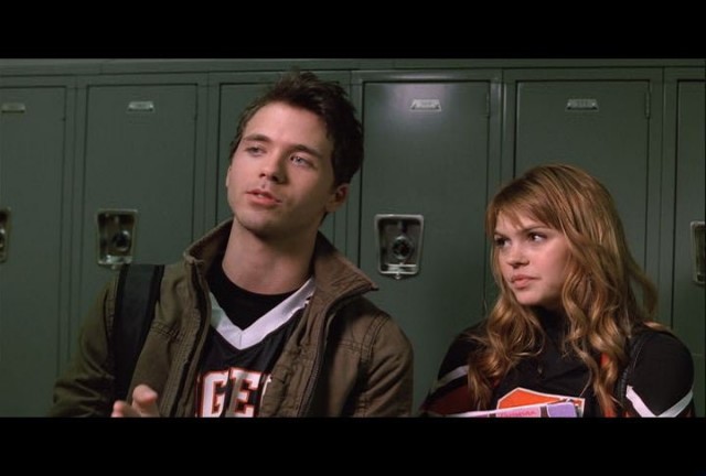 Karanlığın Altında Fotoğrafı