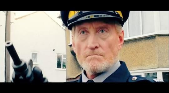 The Commuter fotoğrafı