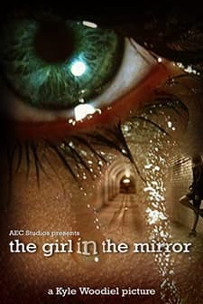 Aynadaki Kız (2010) afişi