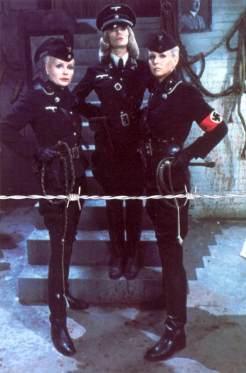 Ilsa, She Wolf Of The Ss Fotoğrafı