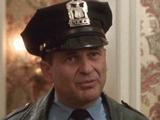 Evde Tek Başına Fotoğrafı