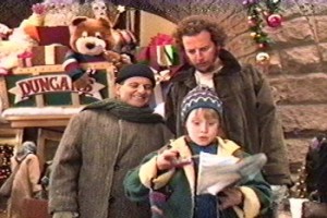 Evde Tek Başına Fotoğrafı