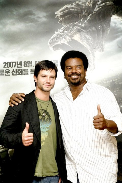 Canavar Savaşları Fotoğrafı