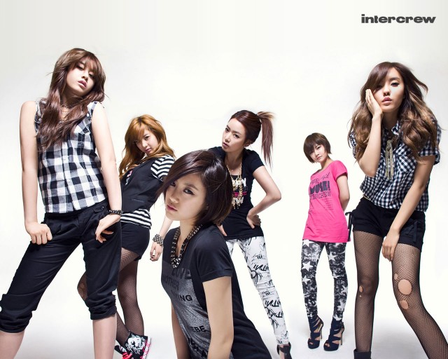 T-ara And Yoon Si-yoon's Bubibubi Fotoğrafı