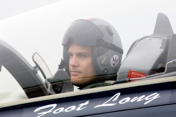 Bu Kız Beni Aşar Fotoğrafı