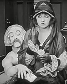 Are Crooks Dishonest? (1918) afişi