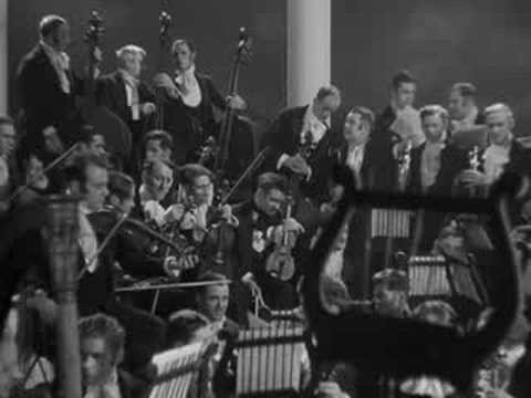 Waltzes From Vienna Fotoğrafı