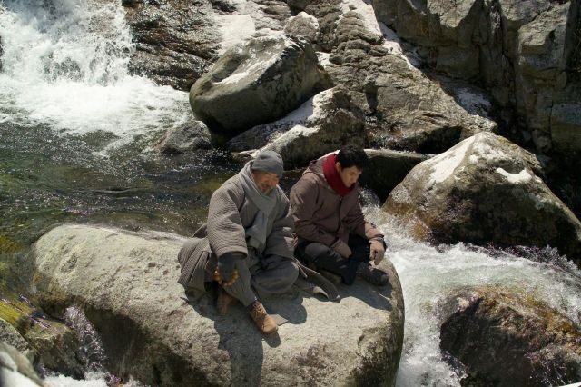 Scooping Up The Moonlight Fotoğrafı