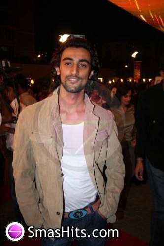 Onu Sarıya Boya Fotoğrafı