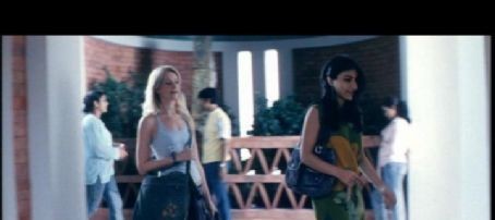 Onu Sarıya Boya Fotoğrafı