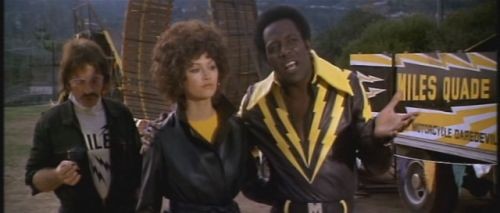 Earthquake Fotoğrafı