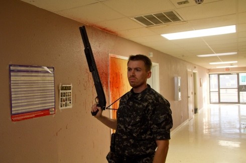 Humans Versus Zombies fotoğrafı