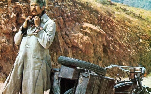 Yabandan Gelen Adam fotoğrafı