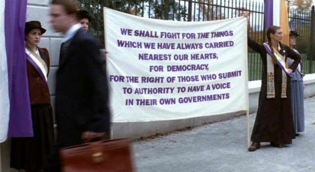 Demir Çeneli Melekler Fotoğrafı