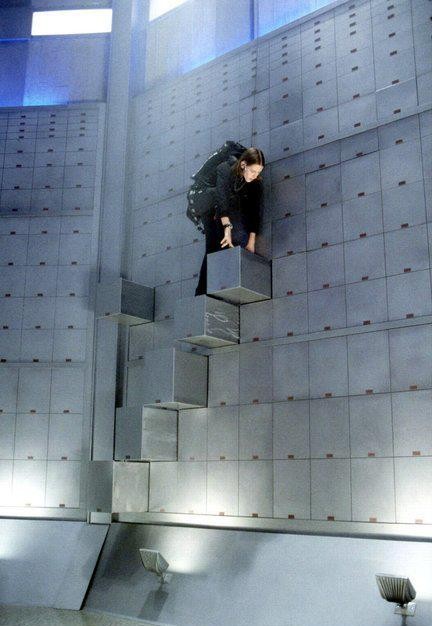 Yakala Şu Kızı fotoğrafı