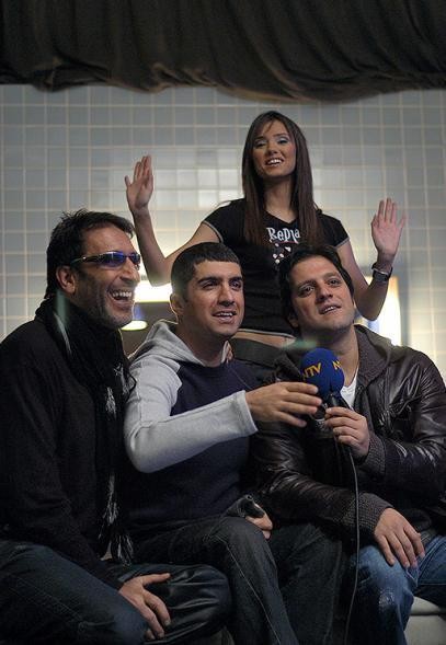 Neredesin Firuze Fotoğrafı