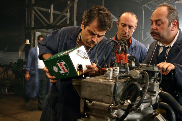 Devrim Arabaları Fotoğrafı