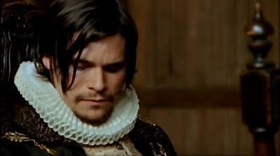 Bakire Kraliçe Fotoğrafı