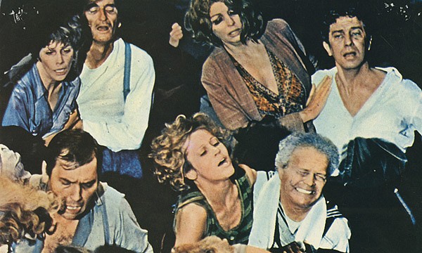 Atları Da Vururlar Fotoğrafı