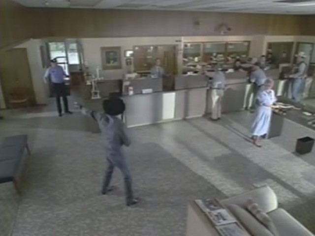 Miles From Home Fotoğrafı