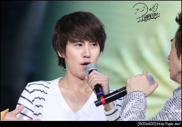 Supershow 3 3d Fotoğrafı