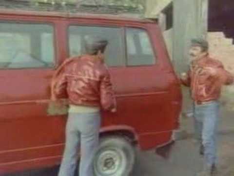 Çiçek Abbas Fotoğrafı