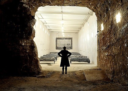 Over Your Cities Grass Will Grow fotoğrafı