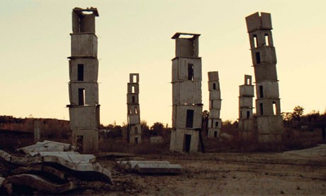 Over Your Cities Grass Will Grow fotoğrafı