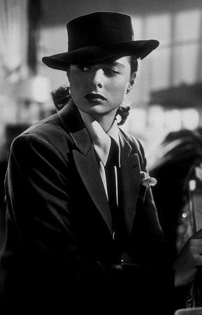 Aşktan da Üstün Fotoğrafı