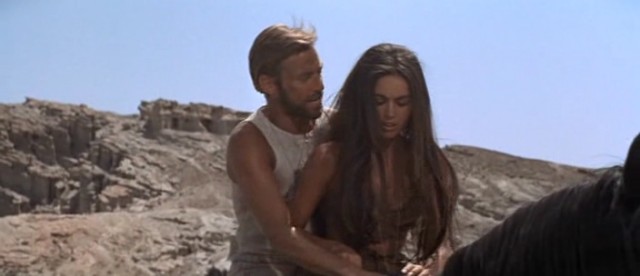 Maymunlar Cehennemine Dönüş fotoğrafı