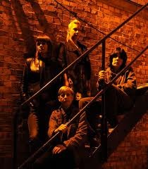 Esnek Bir Kadın fotoğrafı