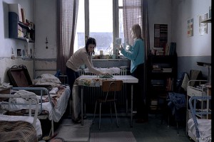 4 Ay, 3 Hafta, 2 Gün Fotoğrafı