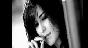 Mere Brother Ki Dulhan fotoğrafı