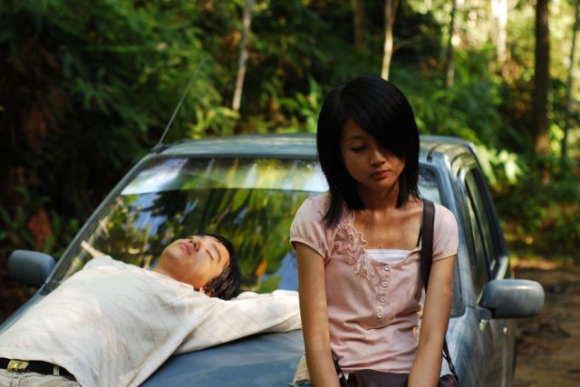 Woman On Fire Looks For Water fotoğrafı