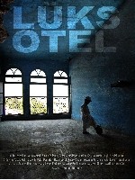 Lüks Otel (2011) afişi