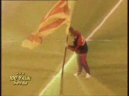 100 Yıllık Sevda fotoğrafı