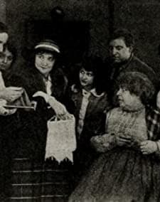 The Girl Who Had A Soul (1915) afişi