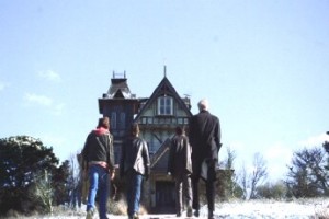 Lanetli Ev Fotoğrafı