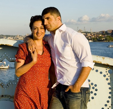 Aşk Yakar Fotoğrafı