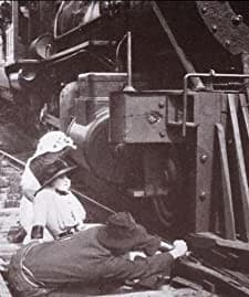 His Mother's Picture (1912) afişi