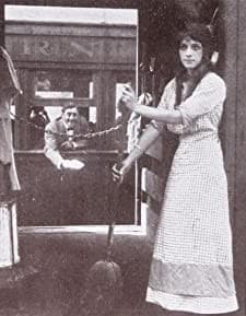 The Girl In The Caboose (1912) afişi