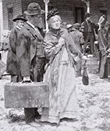 Honor Thy Father (1915) afişi