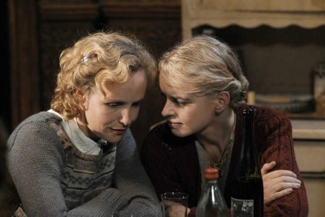 Berlin'de Bir Kadın Fotoğrafı