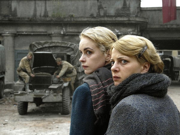 Berlin'de Bir Kadın fotoğrafı