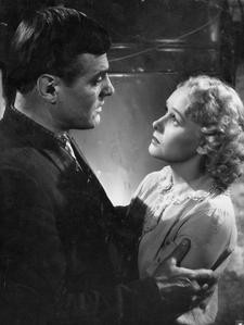 Omena Putoaa fotoğrafı