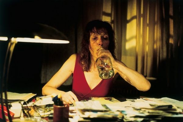 Shattered Glass fotoğrafı